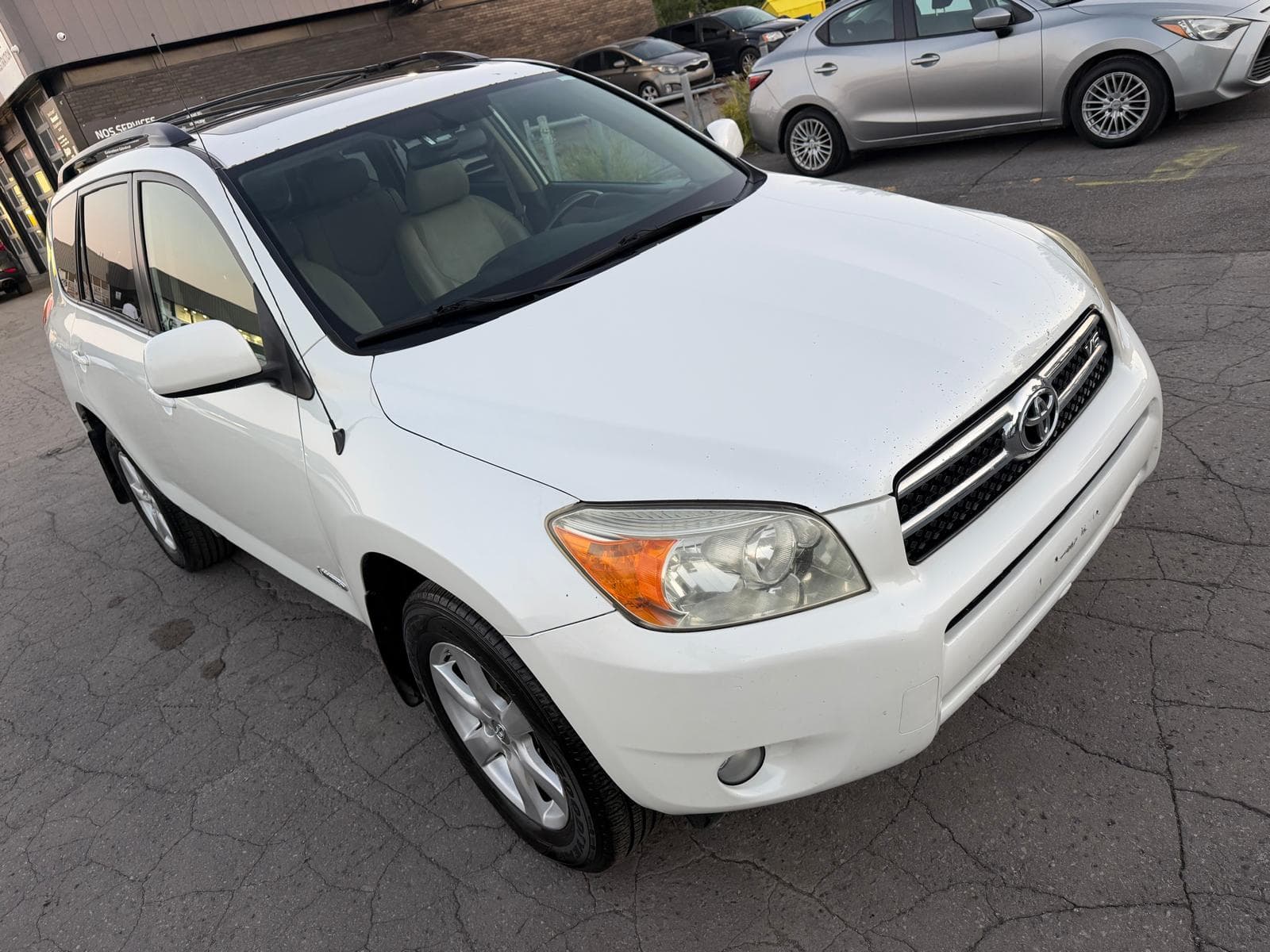 2016 TOYOTA RAV4 LIMITED